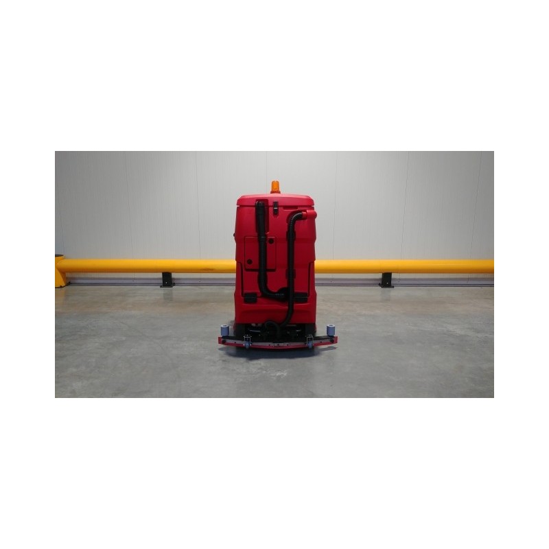 NEUWERTH Logistics SA - Rcm - GIGA 702R - Autolaveuse NEUWERTH Logistics SA - Rcm - GIGA 702R - Autolaveuse