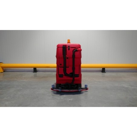 NEUWERTH Logistics SA - Rcm - GIGA 702R - Autolaveuse NEUWERTH Logistics SA - Rcm - GIGA 702R - Autolaveuse