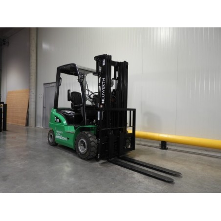 NEUWERTH Logistics SA - Hangcha - CPD25-XD4-SI21 - Chariot-élévateur électrique
